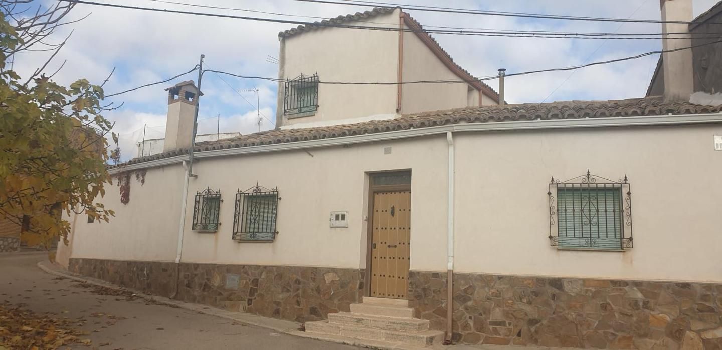 Vista exterior de Casa o xalet en venda en El Acebrón   amb Moblat