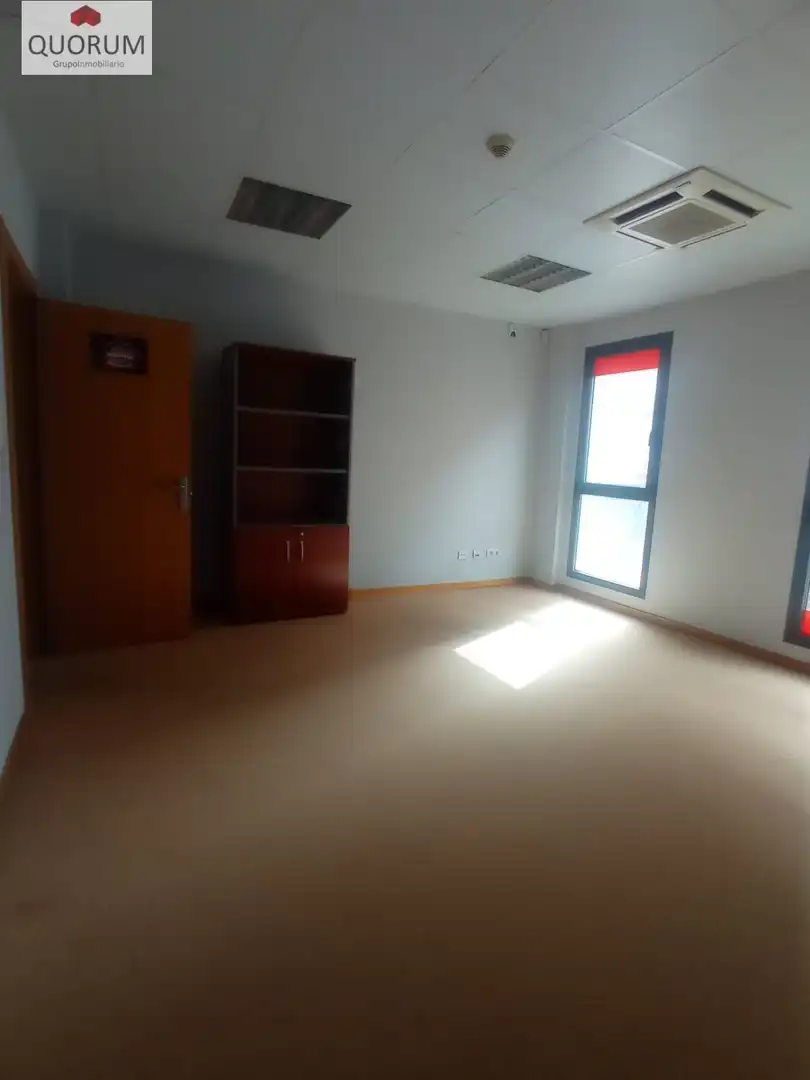 Büro mit Aufzug zum Verkauf in Bagatza - San Vicente, imagen 8