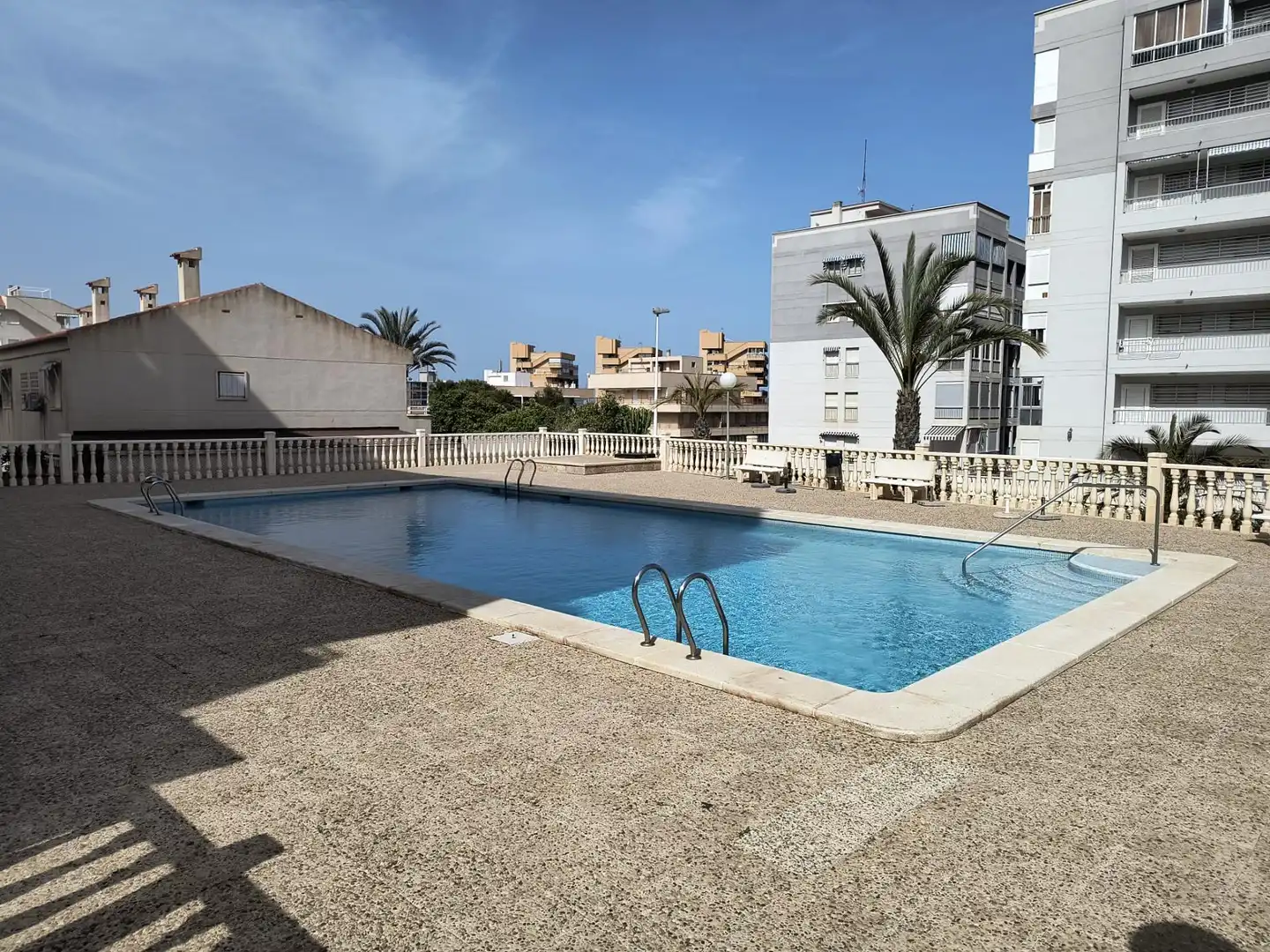 Piscina de Apartamento en venta en Elche / Elx con Aire acondicionado, Jardín privado y Terraza
