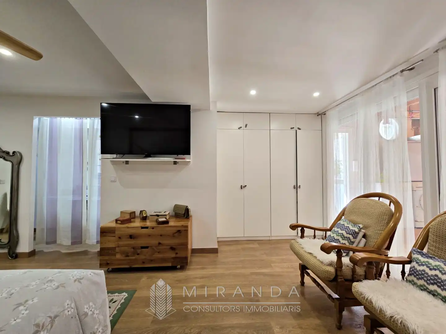 Habitación de Casa adosada de alquiler con opción a compra en Breda con Aire acondicionado, Calefacción y Parquet