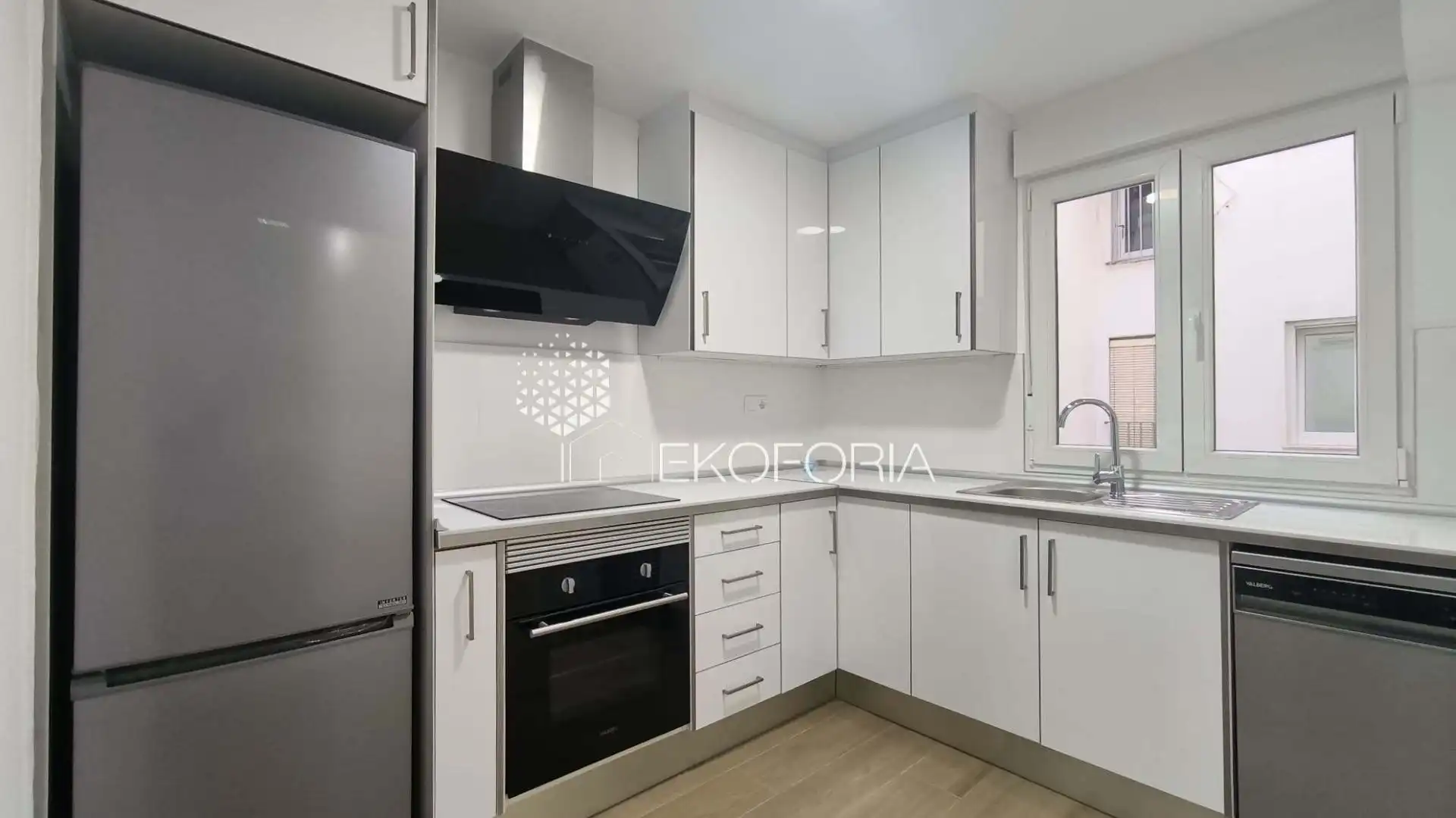 Cocina de Piso en venta en Paterna con Aire acondicionado, Calefacción y Terraza