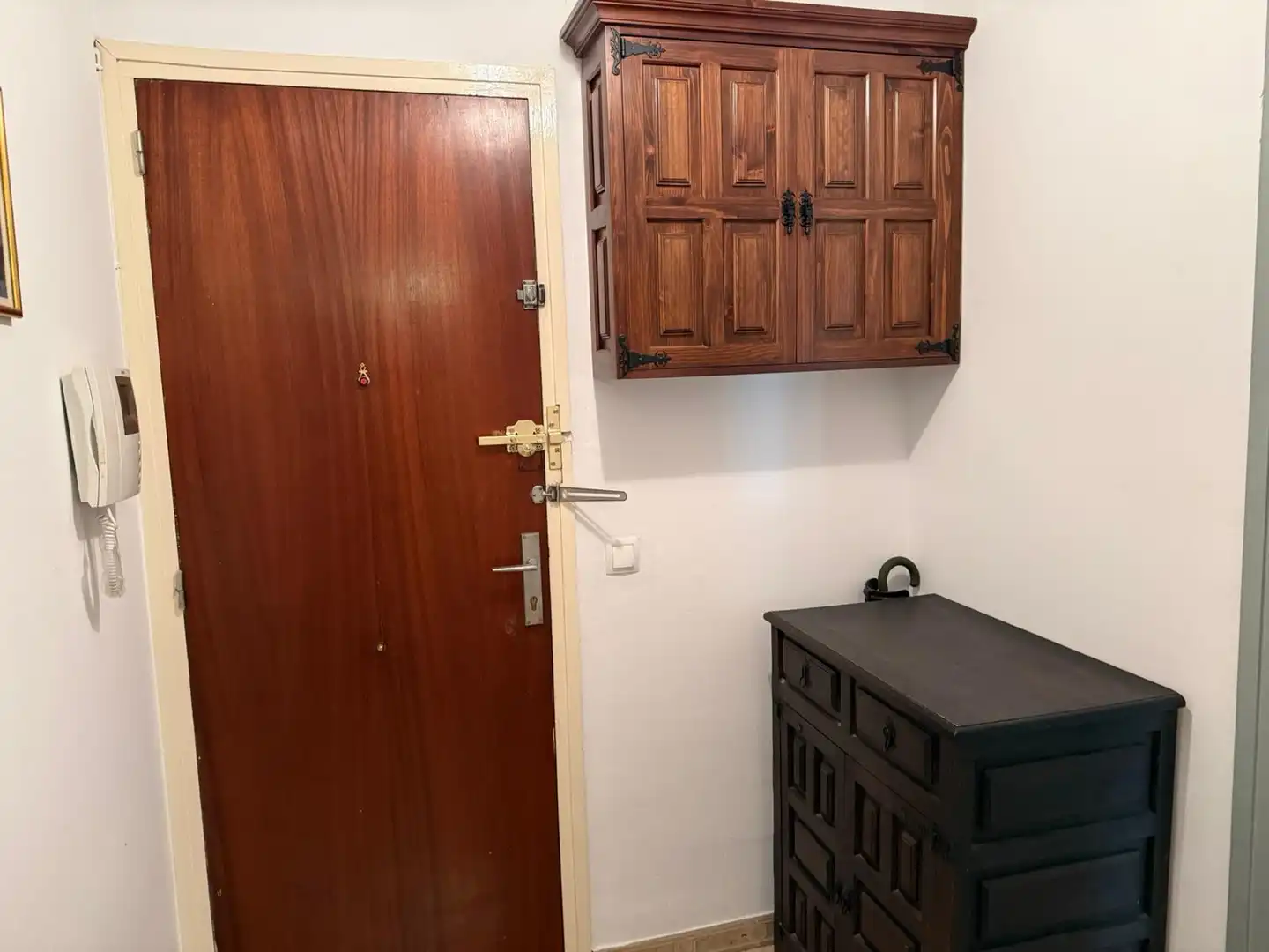 Wohnung zum Verkauf in Barcelona mit Klimaanlage und Balkon