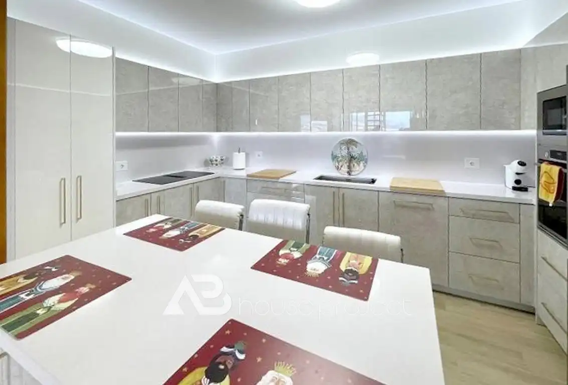 Penthouse with pool for sale in Callao Salvaje - Playa Paraíso, imagen 11