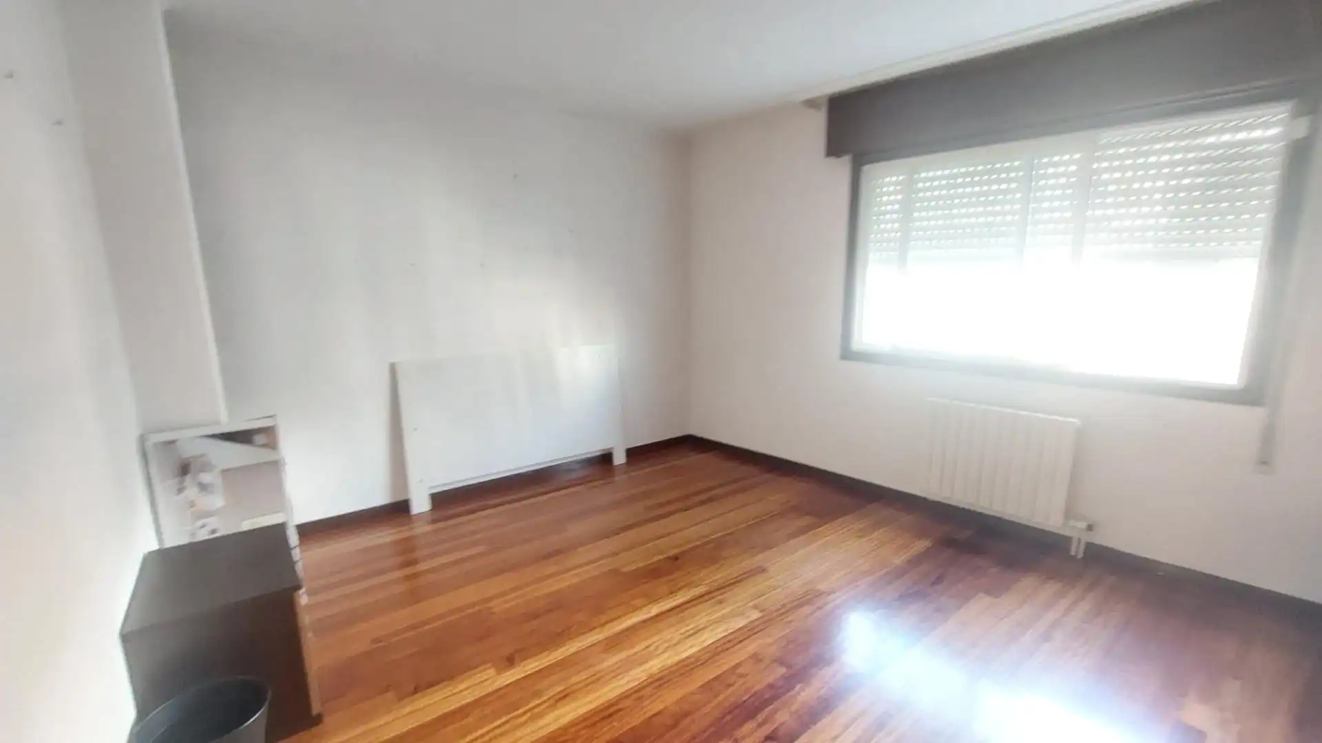 Bedroom of Flat for sale in Vigo   with Heating, Parquet flooring and Storage room