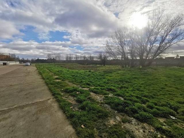 Terreno residencial en Venta en Valdegudin, 8 en Villamuriel de Cerrato