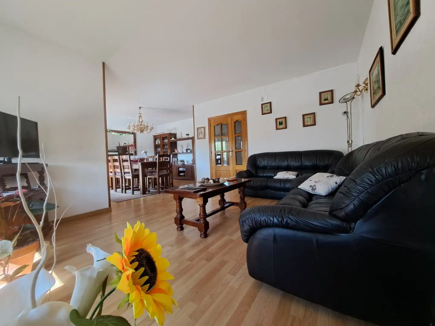 Sala d'estar de Casa o xalet en venda en Rubí amb Aire condicionat, Calefacció i Terrassa