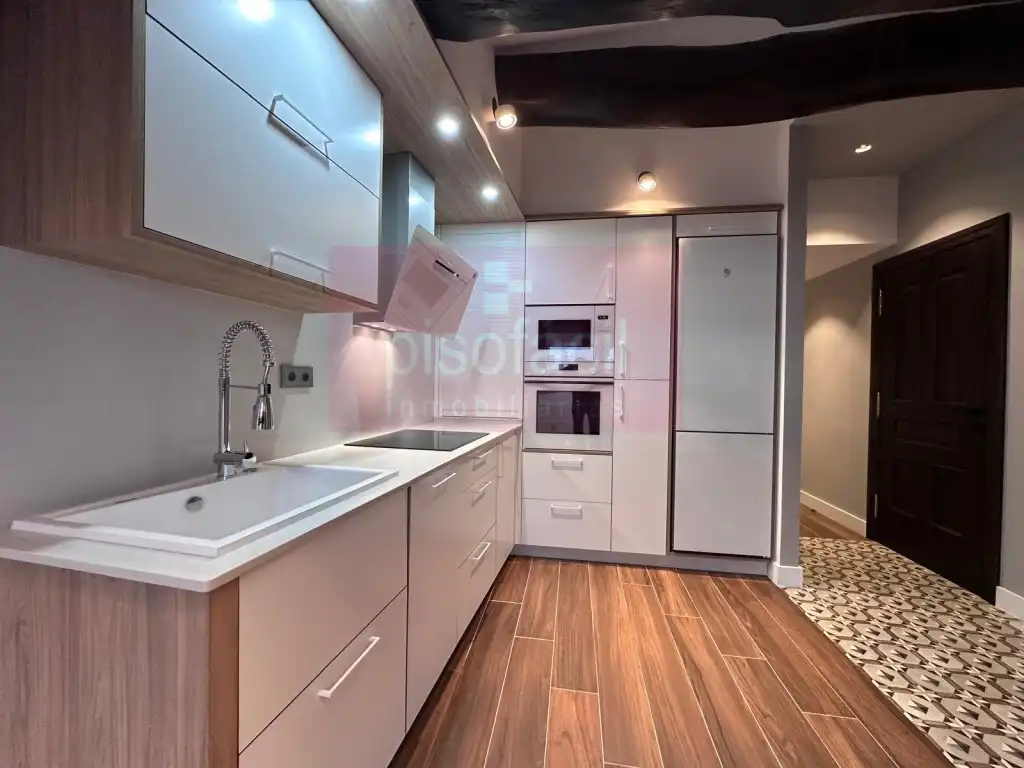 Cuina de Apartament en venda en Lugo