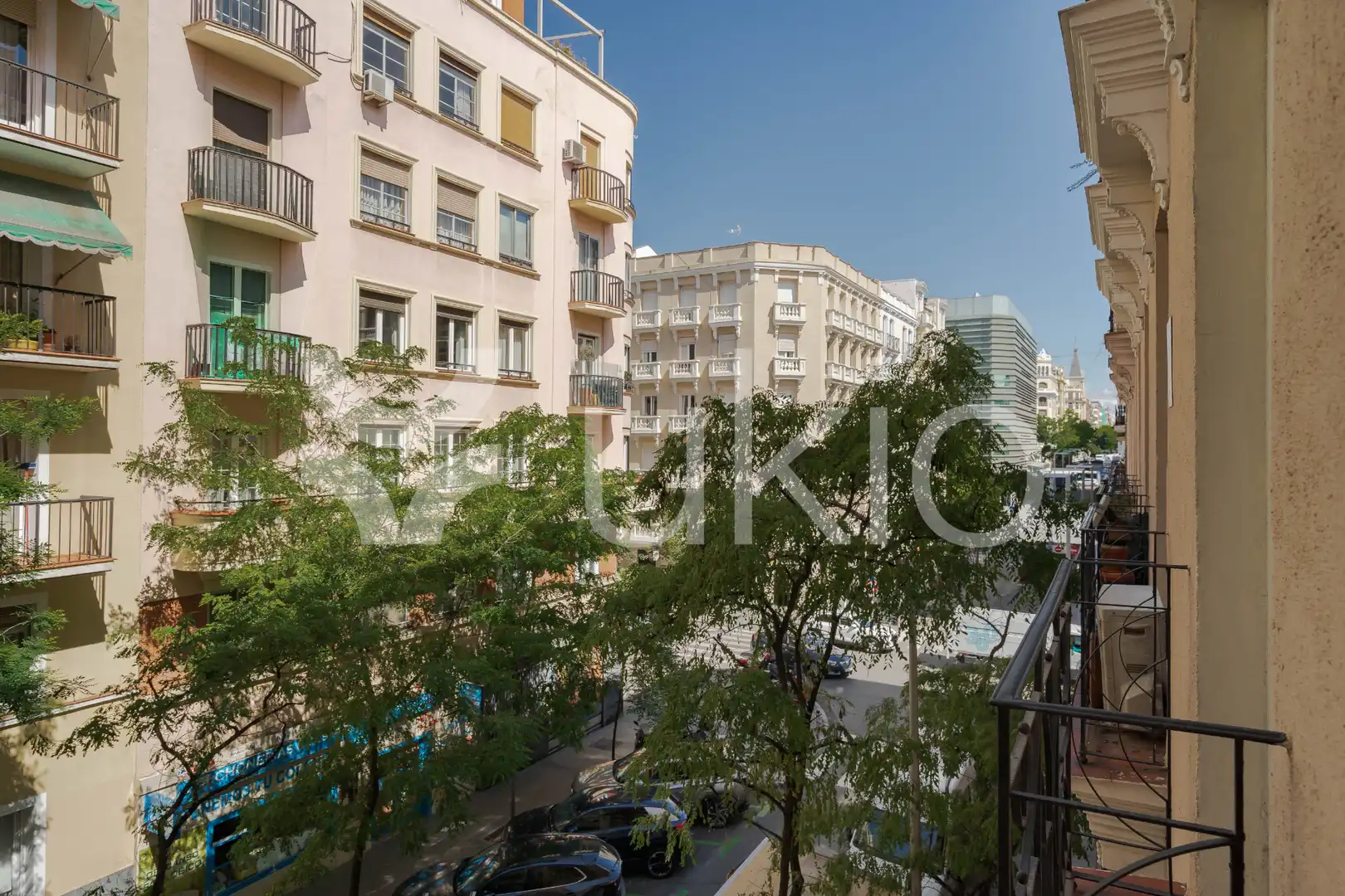 Apartament amb ascensor de lloguer a Calle de Fernán González, imagen 23