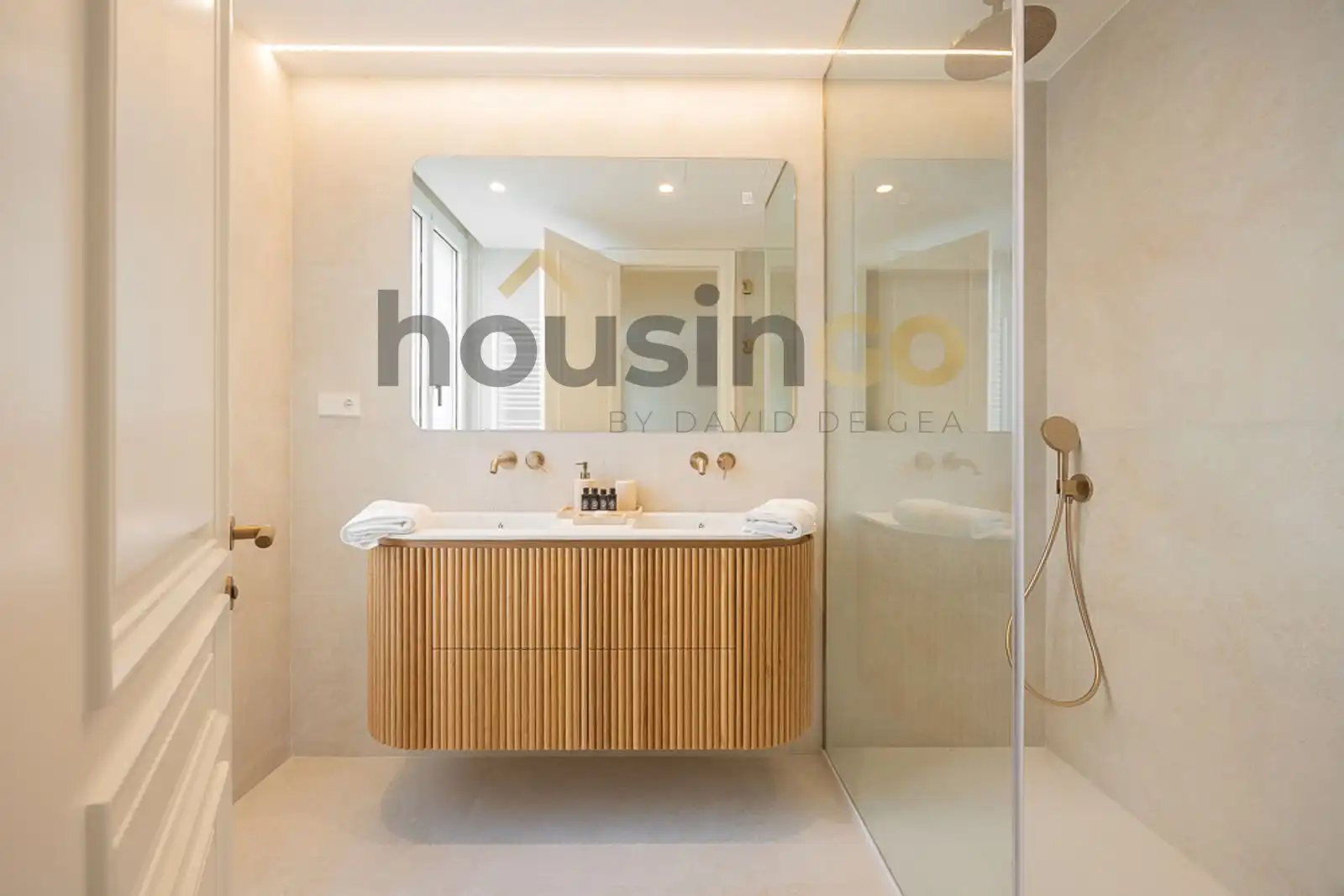 Baño de Piso en venta en Madrid con Aire acondicionado, Calefacción y Terraza