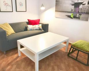 Sala d'estar de Apartament de lloguer en  Valencia Capital amb Aire condicionat, Moblat i Internet