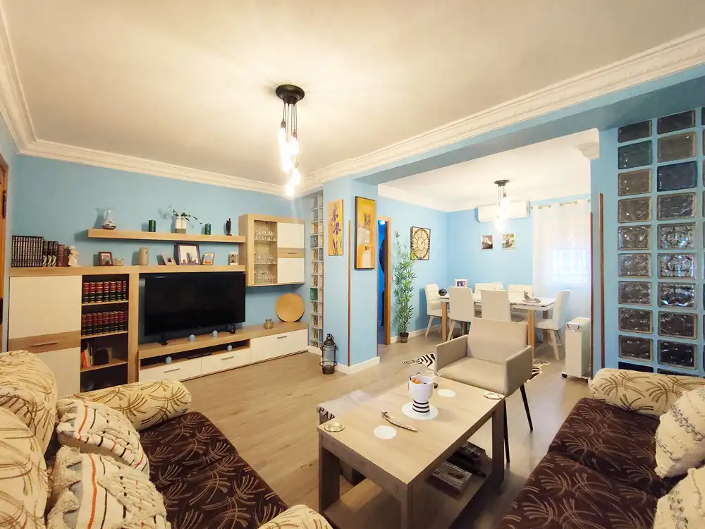Sala de estar de Casa o chalet en venta en Colmenar de Oreja con Aire acondicionado, Calefacción y Parquet