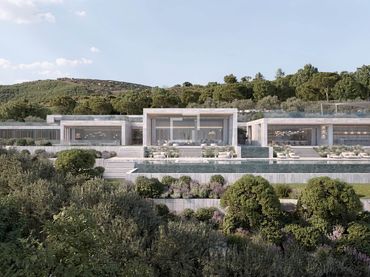 Detached house with pool for sale in Sotogrande Costa