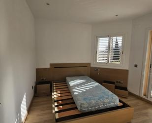 Bedroom of Flat to rent in Sant Climent de Llobregat  with Air Conditioner, Heating and Parquet flooring