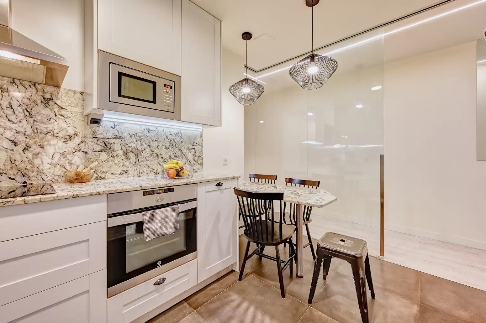 Cocina de Piso en venta en  Pamplona / Iruña con Calefacción, Parquet y Amueblado