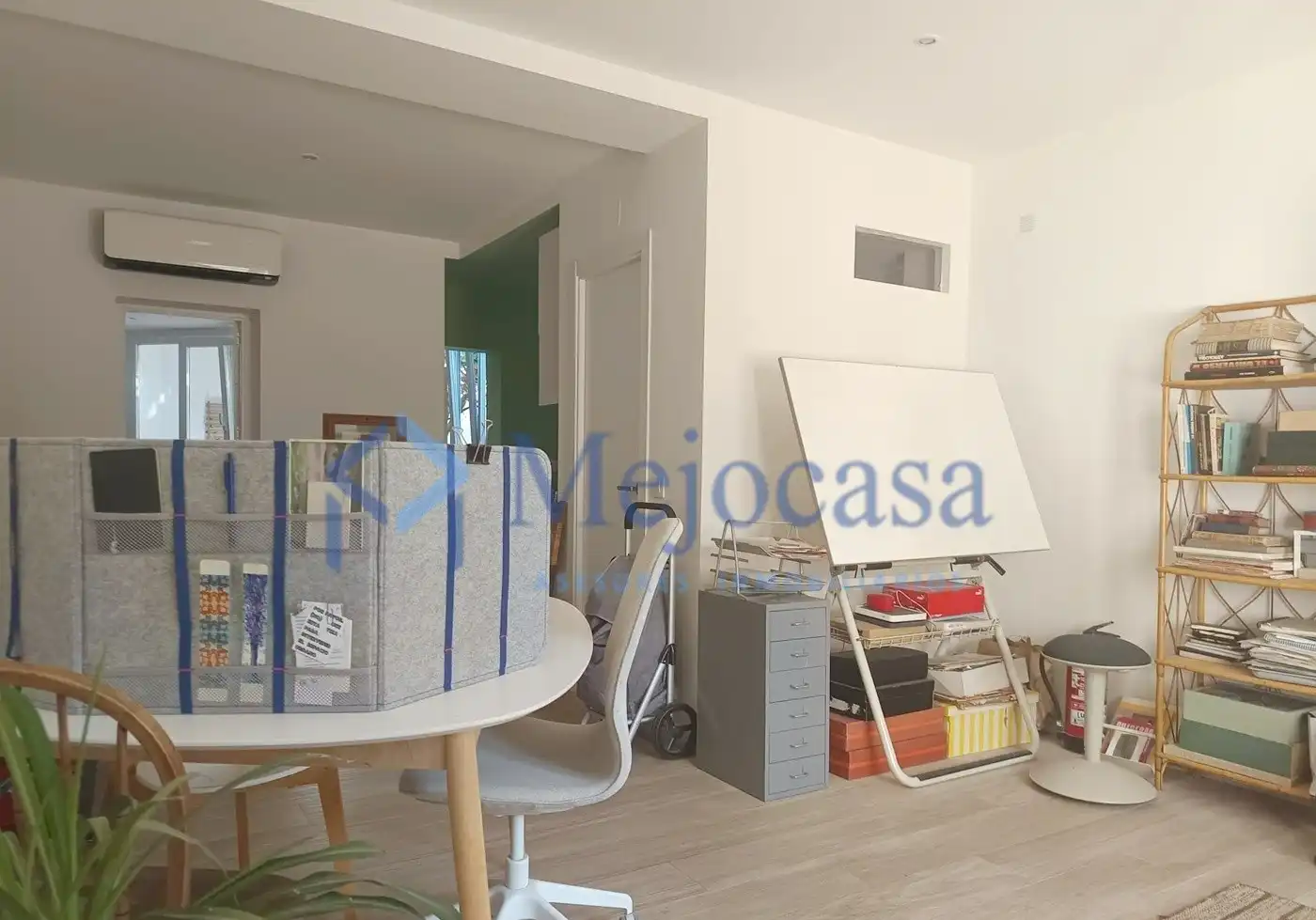 Sala d'estar de Pis en venda en Madrid amb Aire condicionat, Calefacció i Moblat