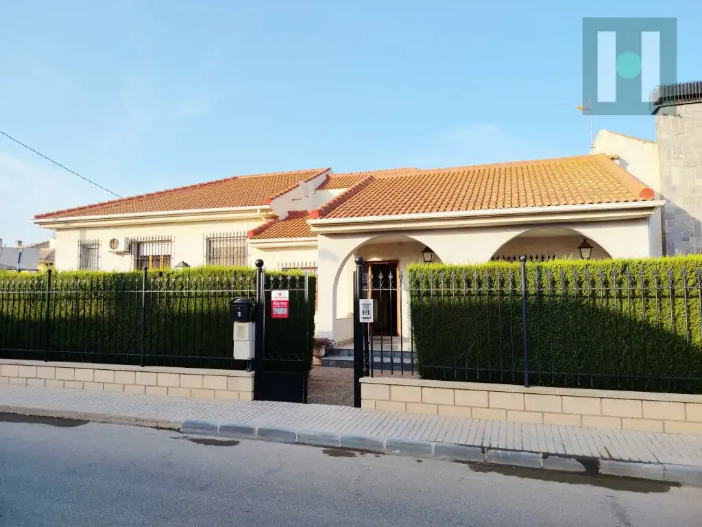 Chalet en venta en Calle Fuga, La - La Puebla (Cartagena), imagen 2