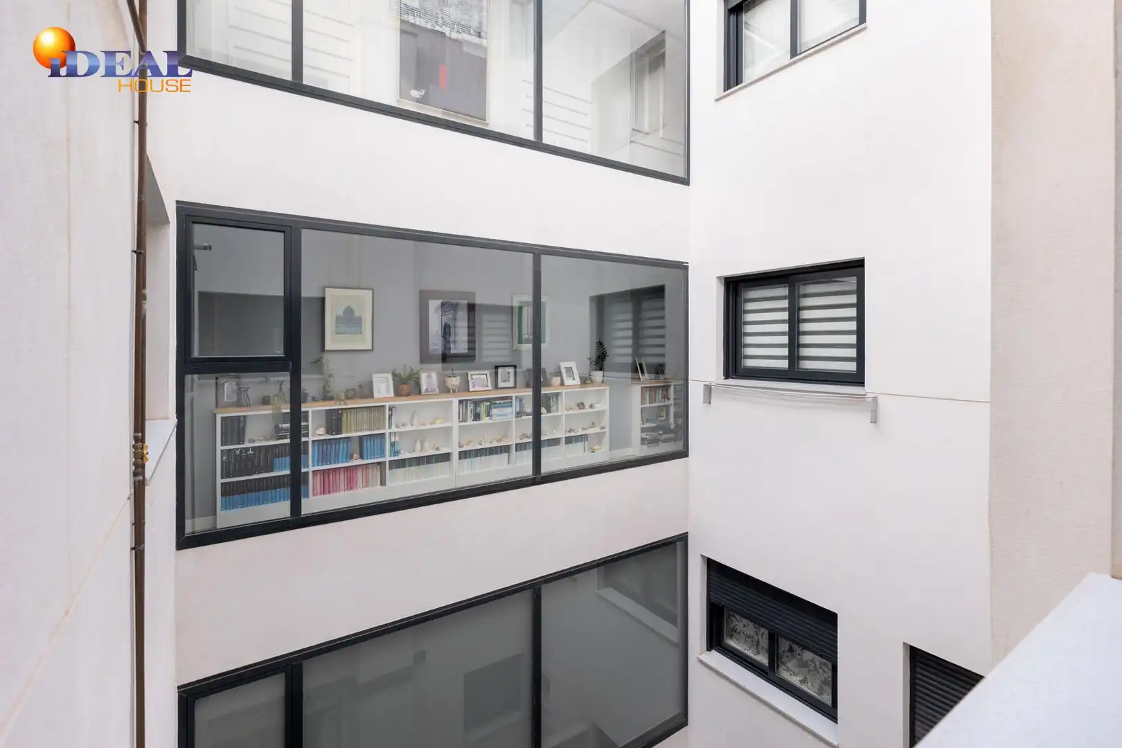 Flat with lift for sale in Calle PINTOR VELAZQUEZ 11, imagen 23