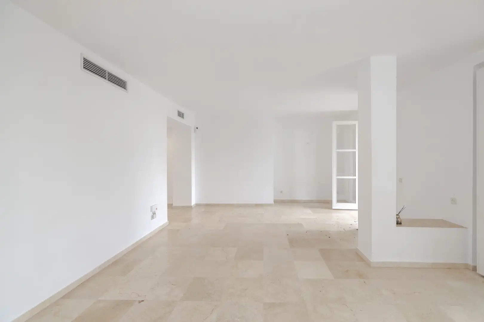 Piso en venta en Marbella con Terraza, Trastero y Balcón