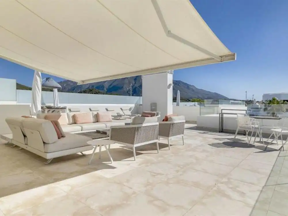 Penthouse with pool for sale in Nueva Andalucía, imagen 23