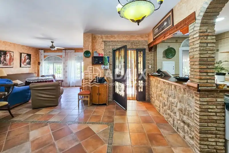 Houses for sale in Úbeda  with Air Conditioner, Heating and Terrace