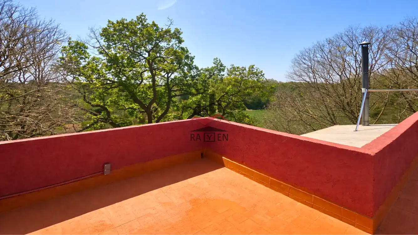 Casa adosada en venta en d'Olot, Vilafant