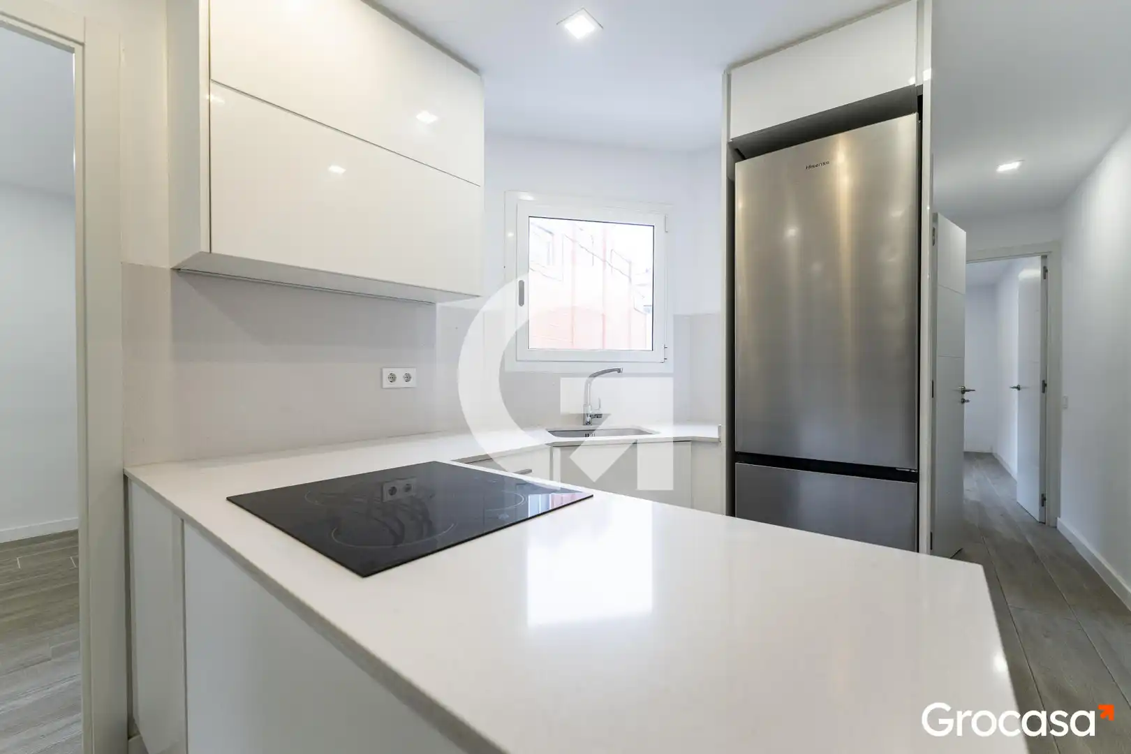 Cocina de Piso en venta en L'Hospitalet de Llobregat con Aire acondicionado, Calefacción y Horno