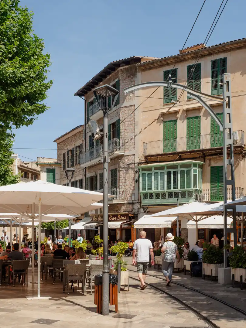 Vista exterior de Casa adosada en venta en Sóller con Jardín privado y Terraza