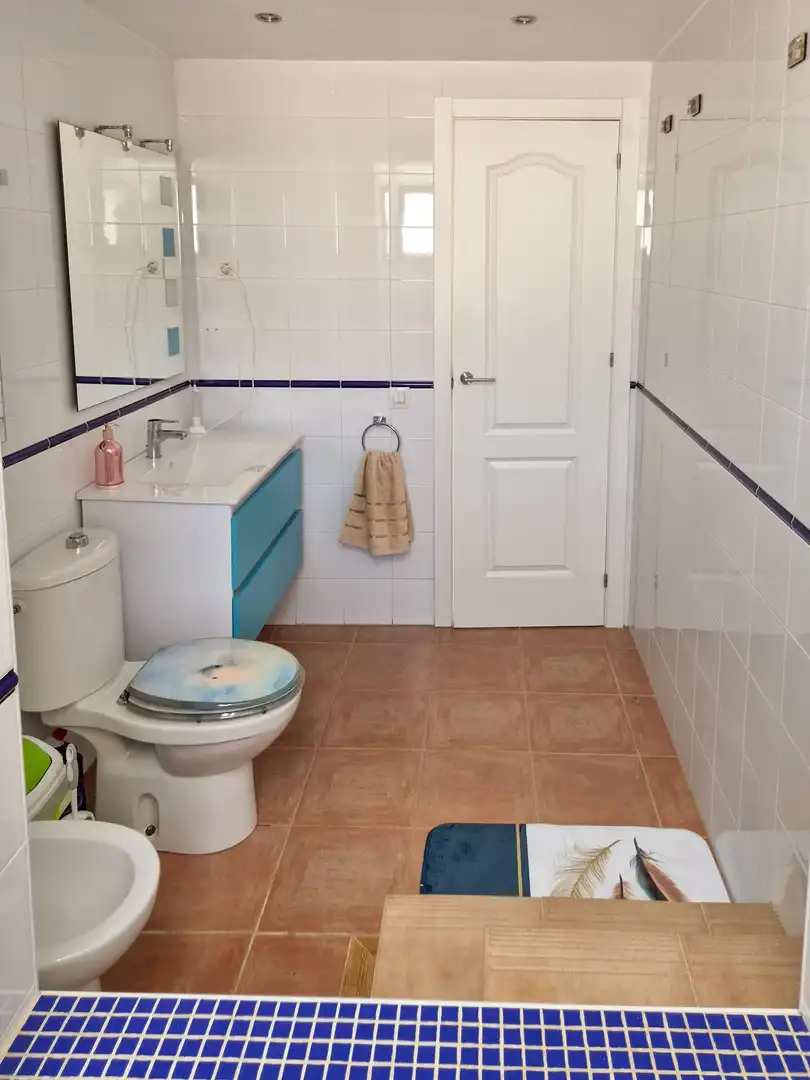 Badezimmer von Einfamilien-Reihenhaus zum Verkauf in Antigua