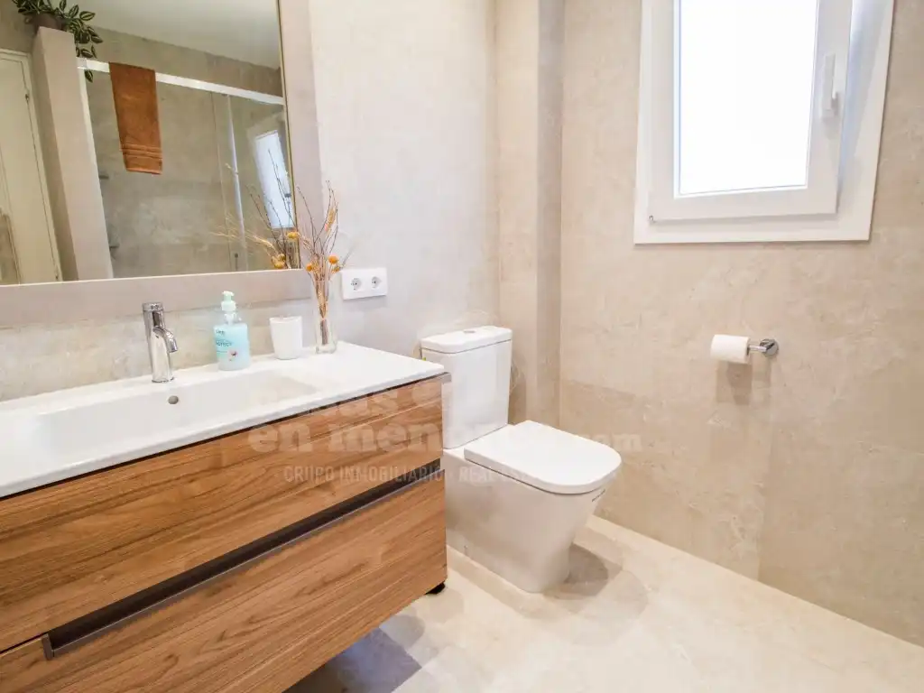 Bathroom of Houses for sale in Son Bou - Sant Jaume