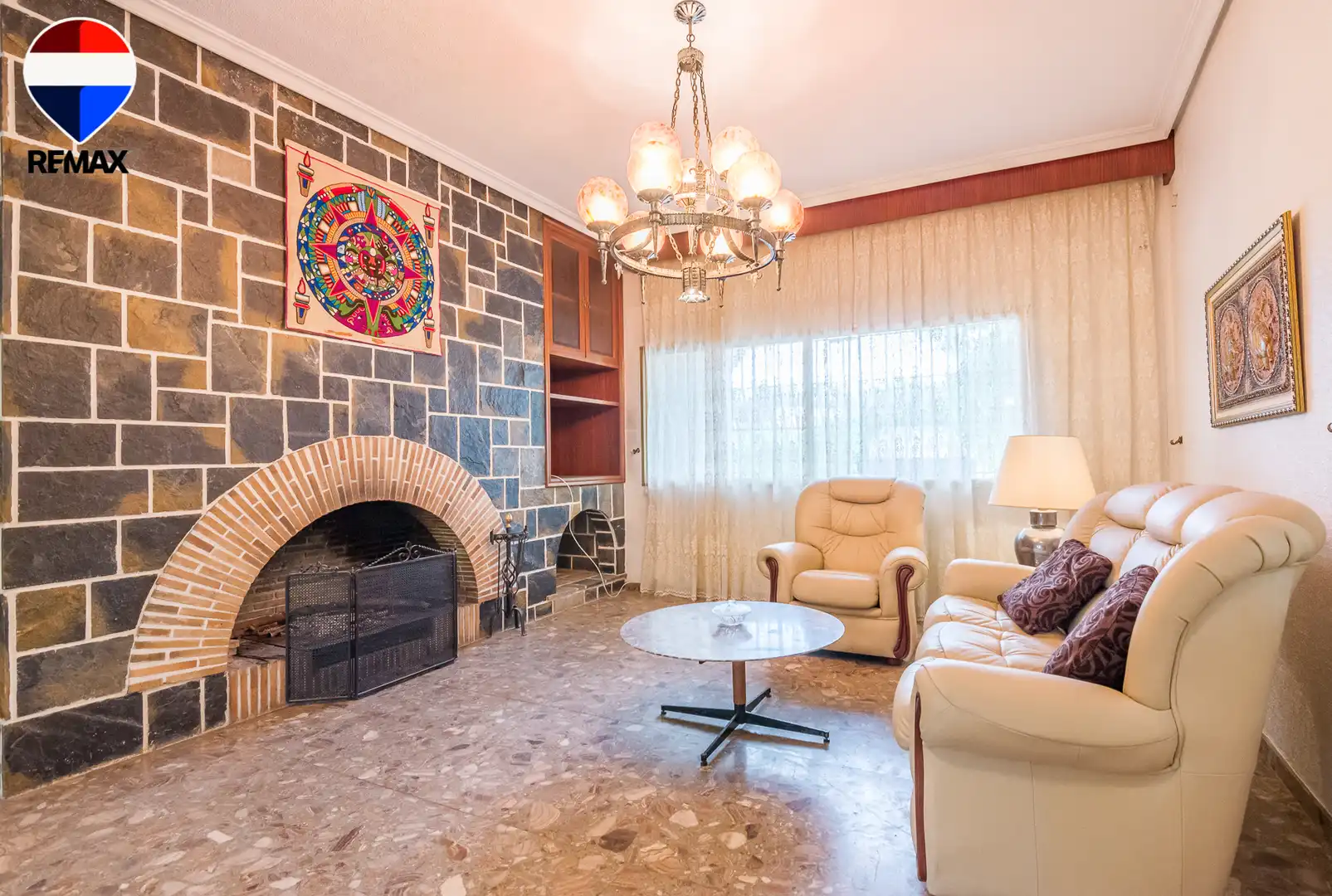 Sala d'estar de Casa o xalet en venda en Sant Joan d'Alacant amb Aire condicionat, Jardí privat i Terrassa