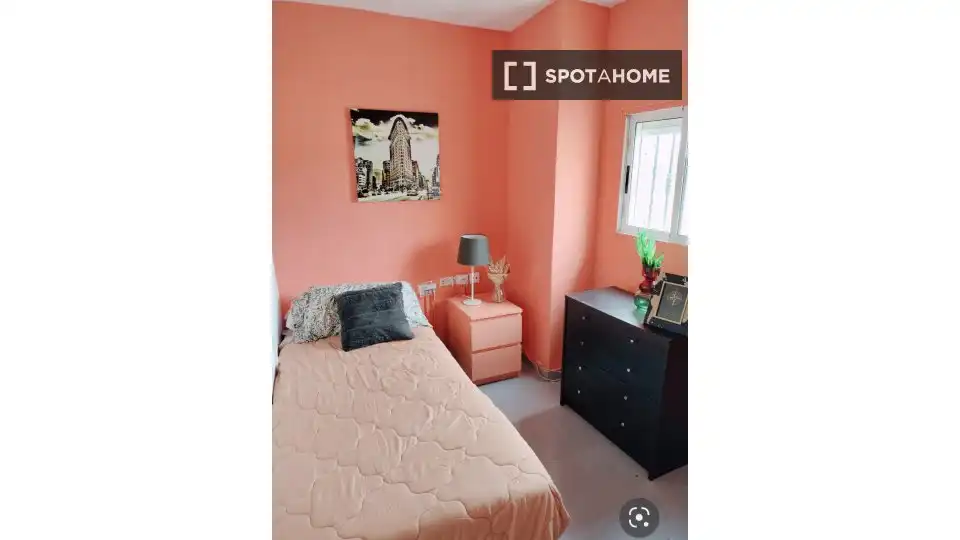 Bedroom of Flat for rent in Daimús  with Air Conditioner, Heating and Furnished