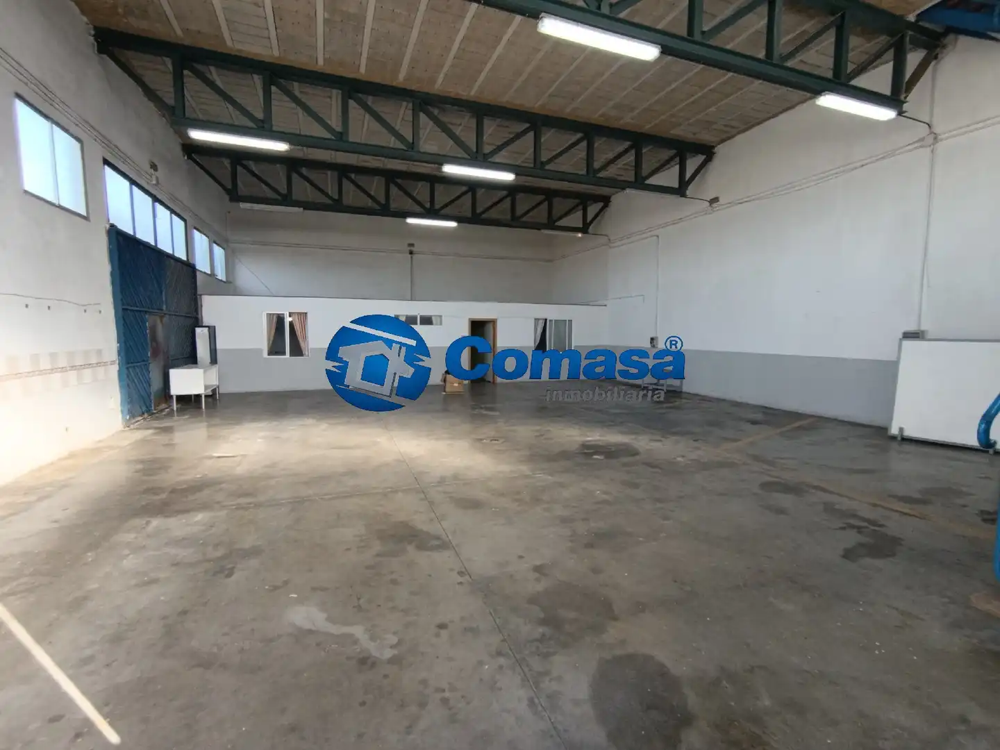 Nau industrial en venda a Martos