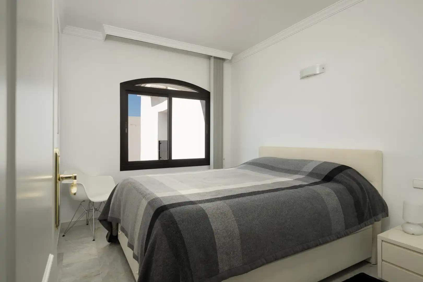 Apartament amb piscina en venda a Nueva Andalucía, imagen 32