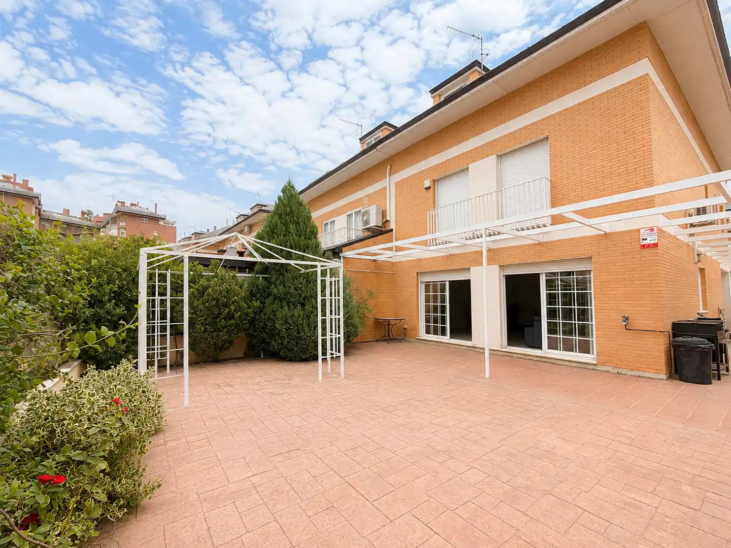 Terrace of Detached homes for sale in Rivas-Vaciamadrid  with Air Conditioner, Heating and Private garden