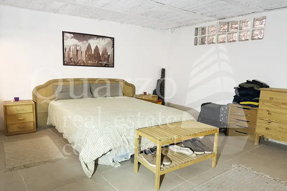 Habitación de Local en venta en Pego con Calefacción y Amueblado
