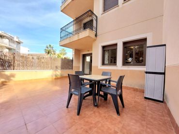 Apartament amb piscina en venda a Los Collados-Los Geraneos