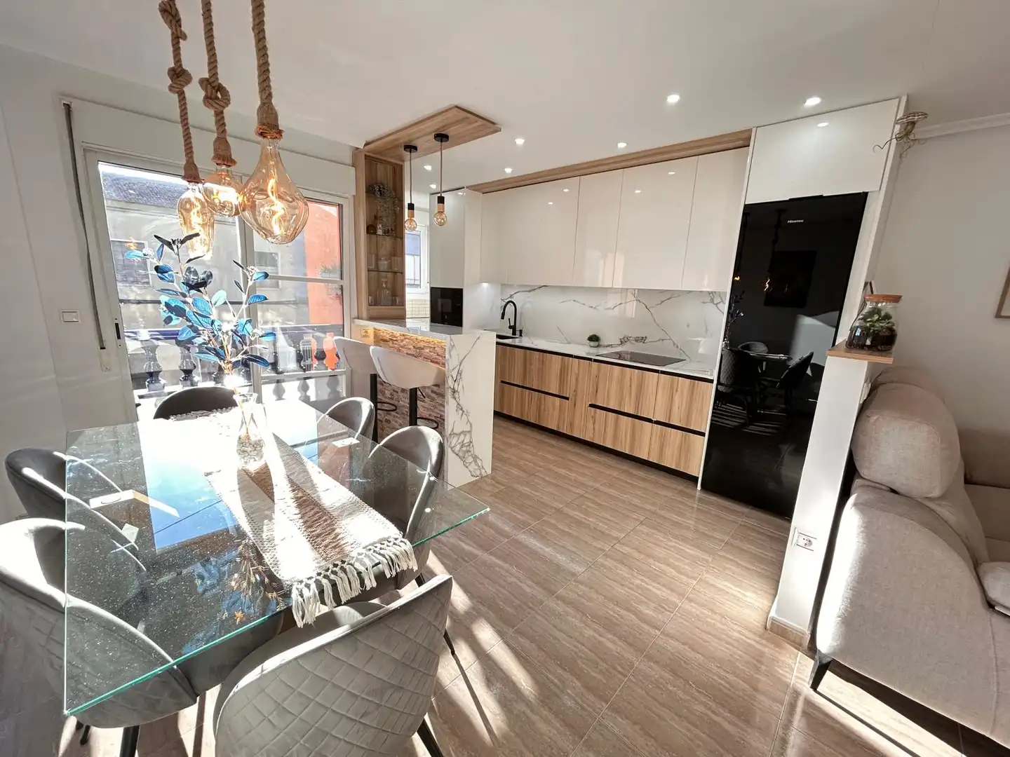 Kitchen of Flat for sale in Dolores  with Air Conditioner, Terrace and Furnished