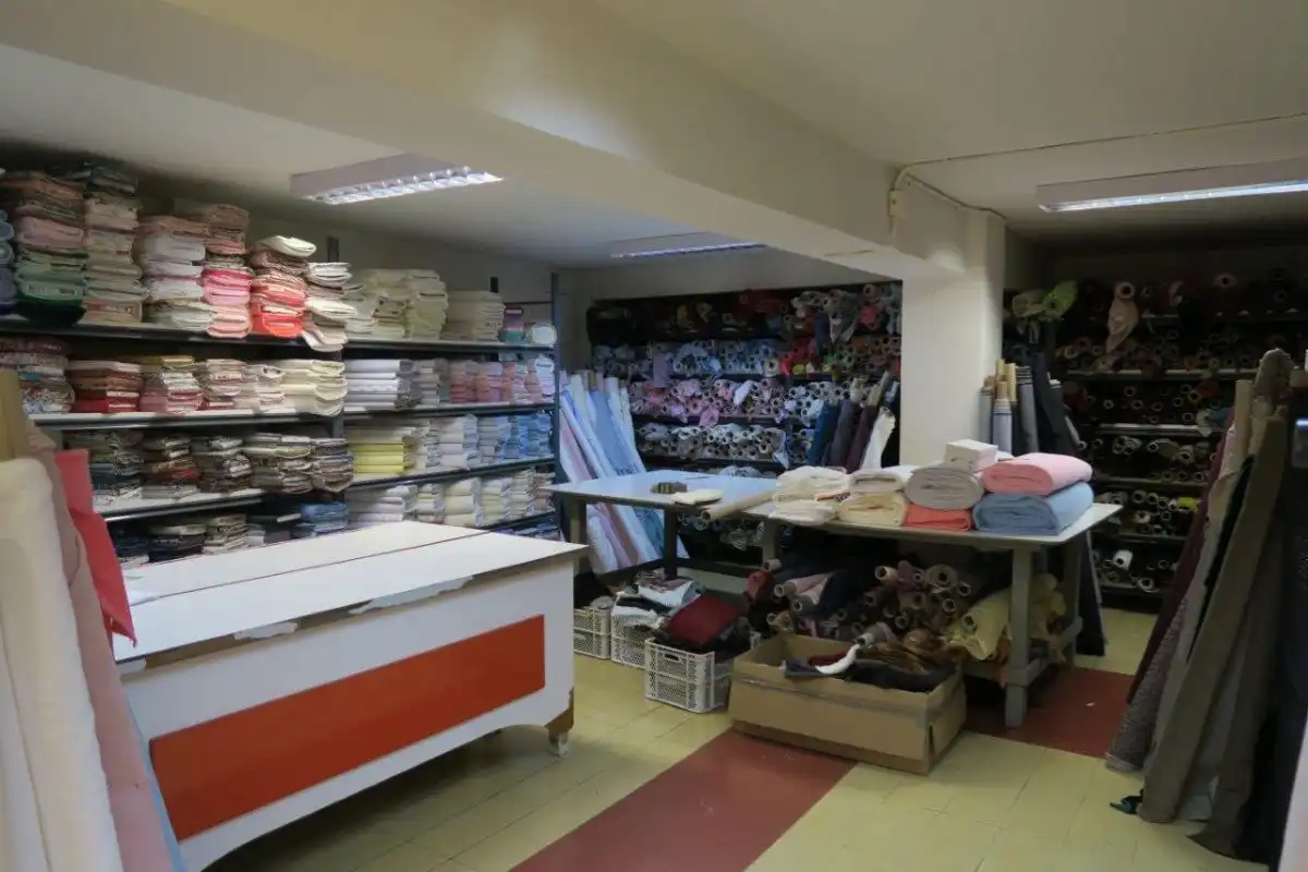 Local comercial en venda a Julia Minguillón, imagen 15