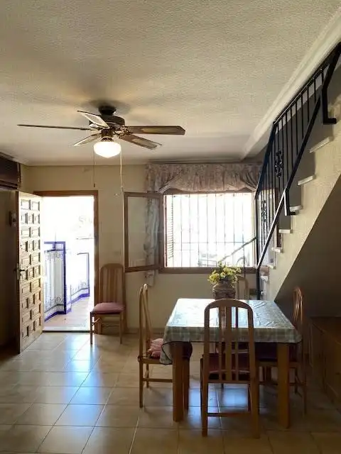 Esszimmer von Maisonette zur Miete in San Pedro del Pinatar mit Klimaanlage, Heizung und Privatgarten
