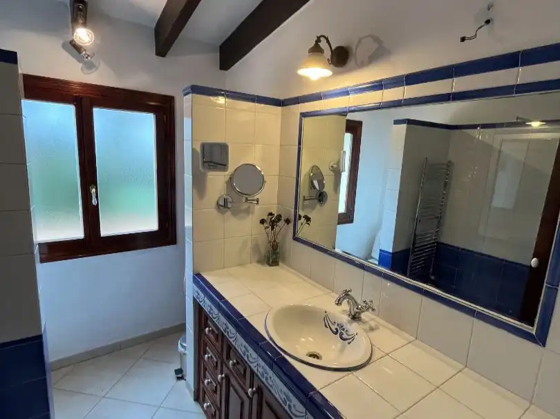 Bathroom of Houses for sale in Sencelles  with Heating, Terrace and Internet