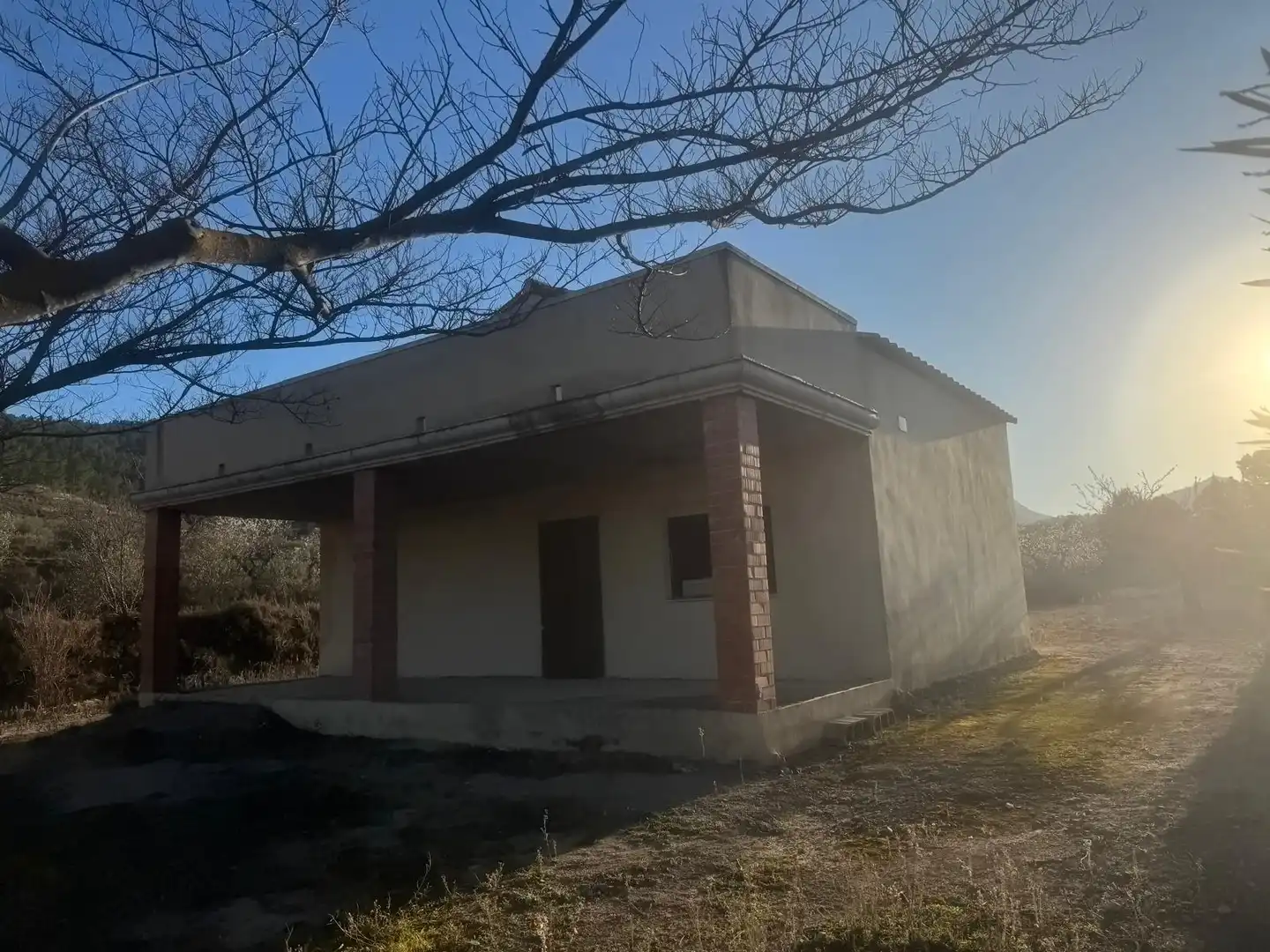 Vista exterior de Casa o xalet en venda en Castalla amb Terrassa