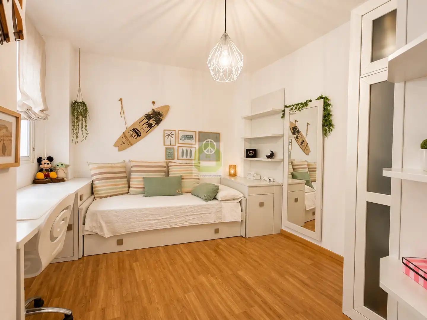 Schlafzimmer von Wohnung zur Miete in La Zubia mit Klimaanlage, Heizung und Möbliert