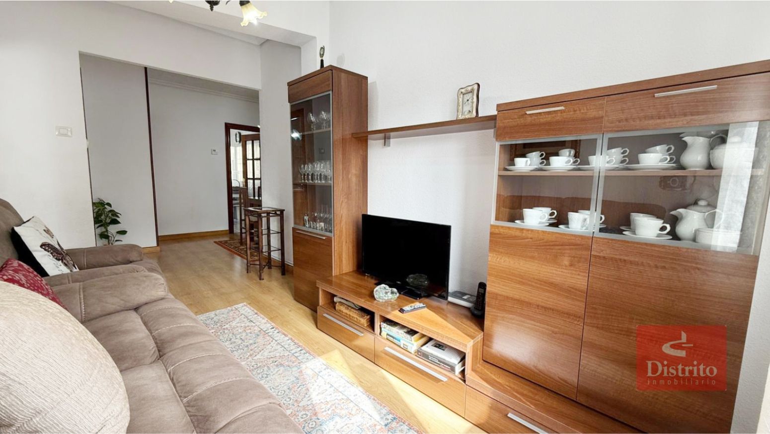 Sala de estar de Piso en venta en Torrelavega  con Calefacción, Terraza y Amueblado