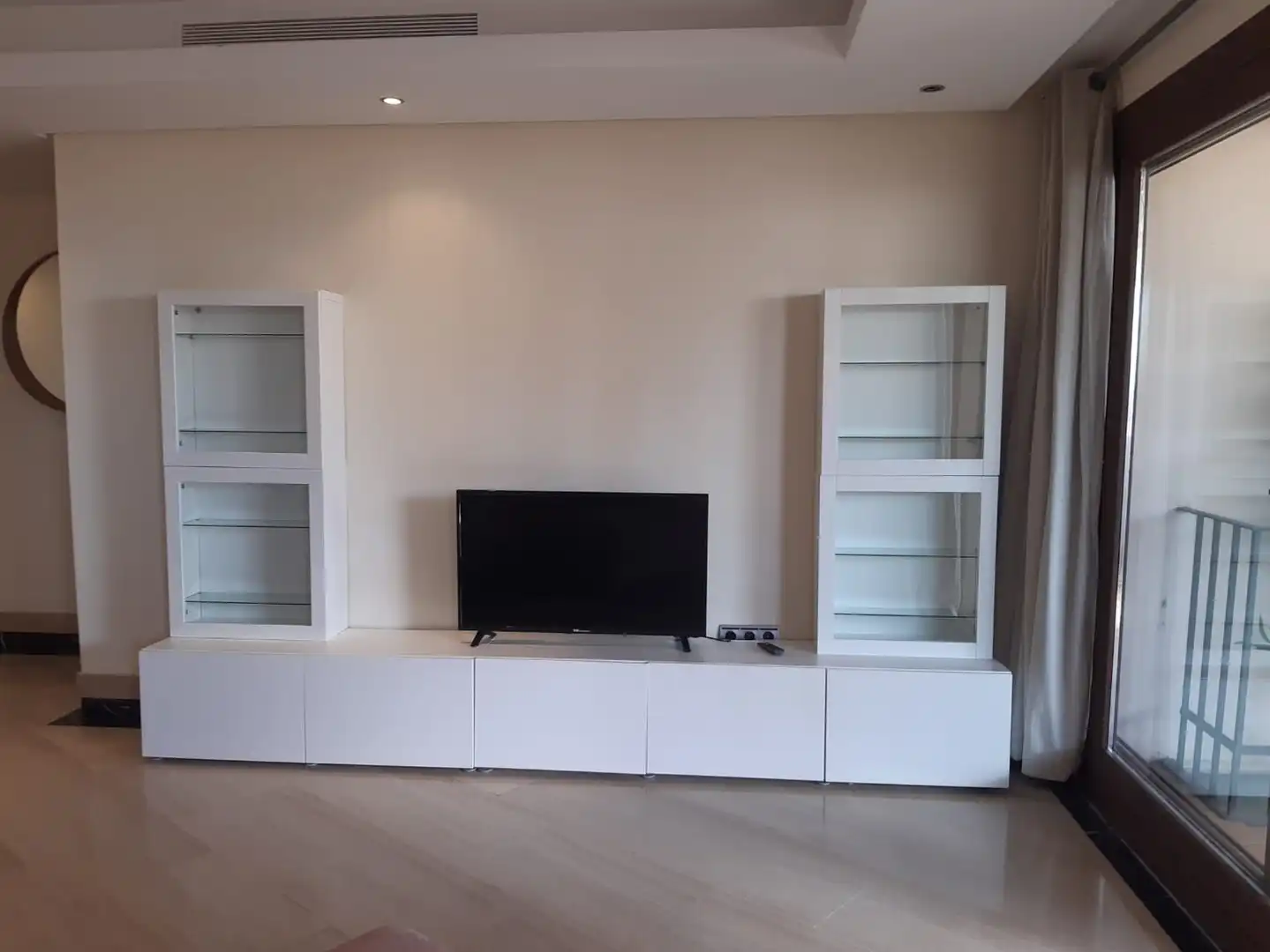 Living room of Apartments for rent in Estepona  with Air Conditioner, Heating and Terrace