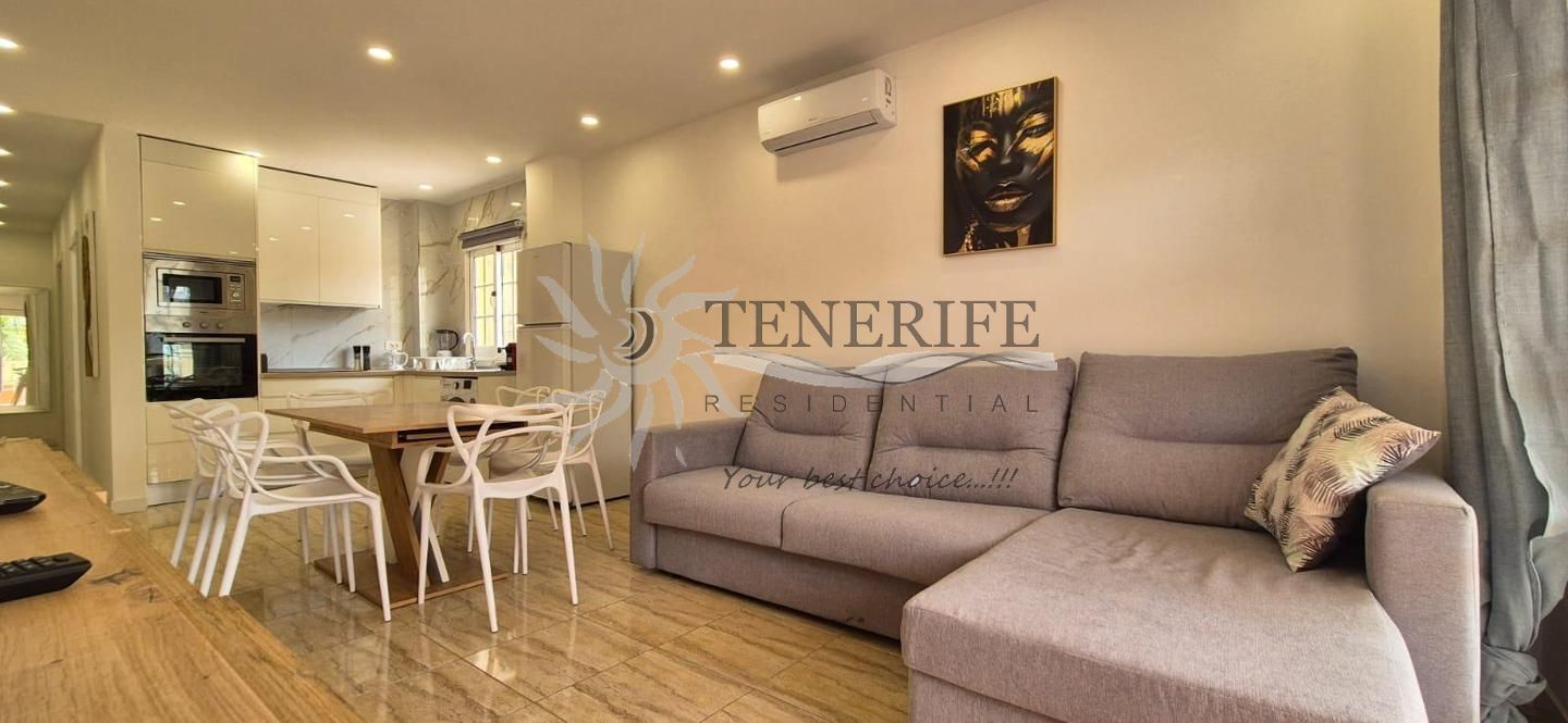 Living room of Planta baja for sale in Arona  with Terrace and Furnished