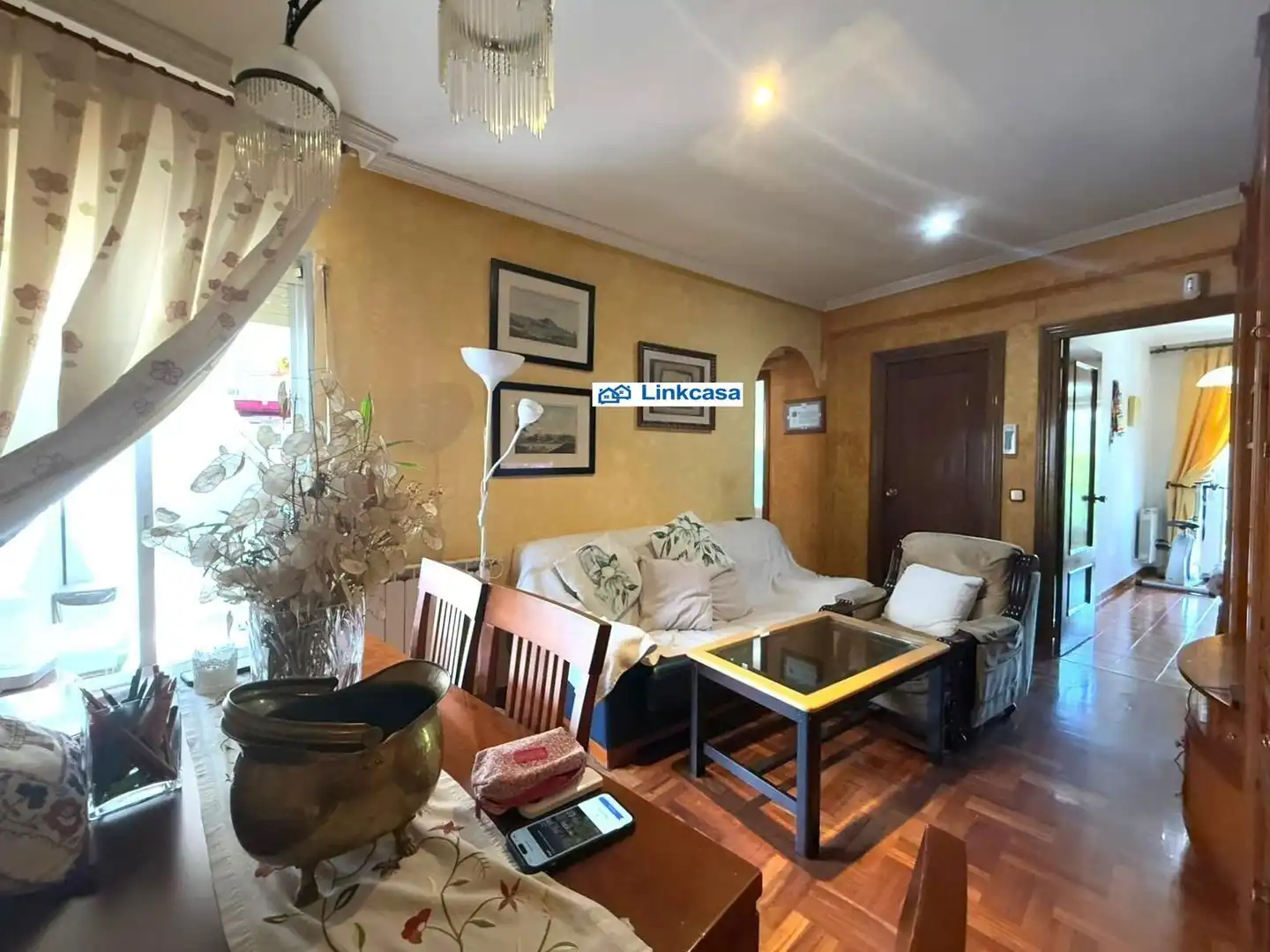 Sala de estar de Piso en venta en Madrid con Calefacción, Terraza y Alarma