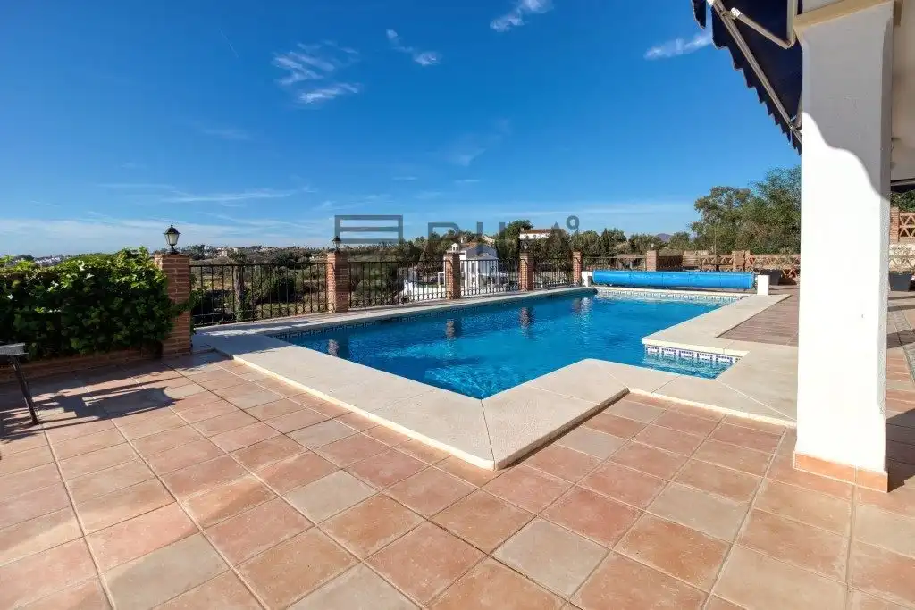 Chalet con piscina en venta en Arroyo de las Palmas, imagen 4