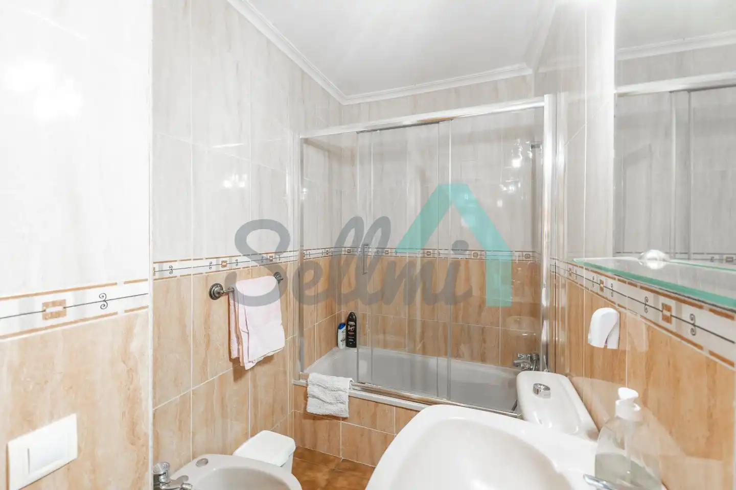 Baño de Dúplex en venta en Boal con Parquet y Trastero