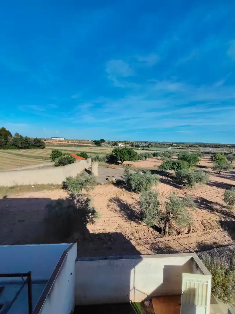 Casa adosada en venta en Casas de Juan Núñez