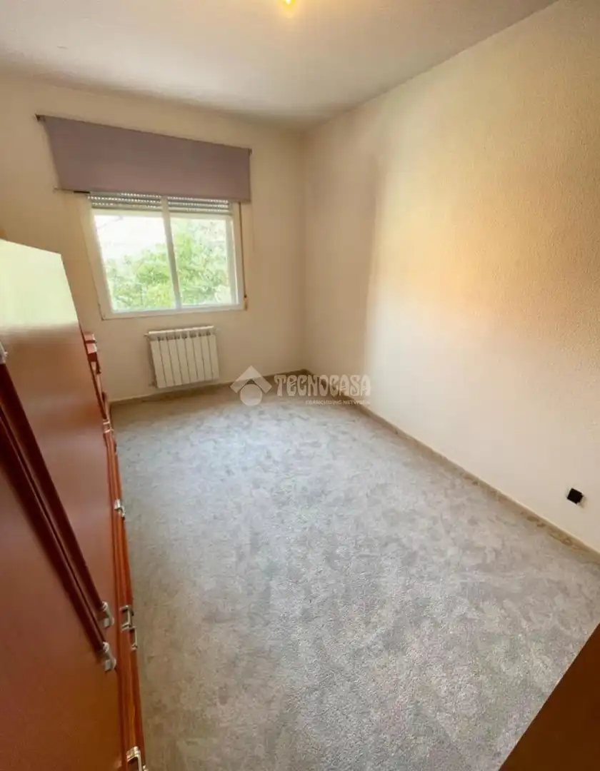 Bedroom of Flat for sale in Coslada  with Heating